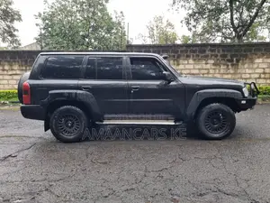 Nissan Patrol Y61 2011