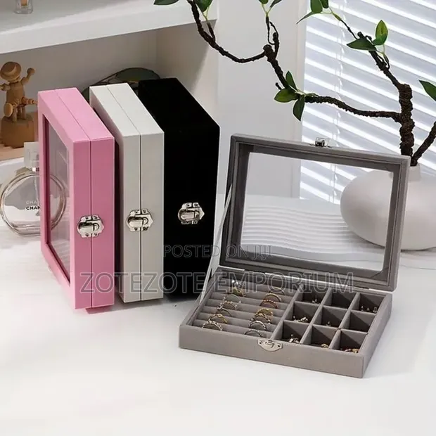 Velvet Jewellery Organizer Box with Glass Lid - 1