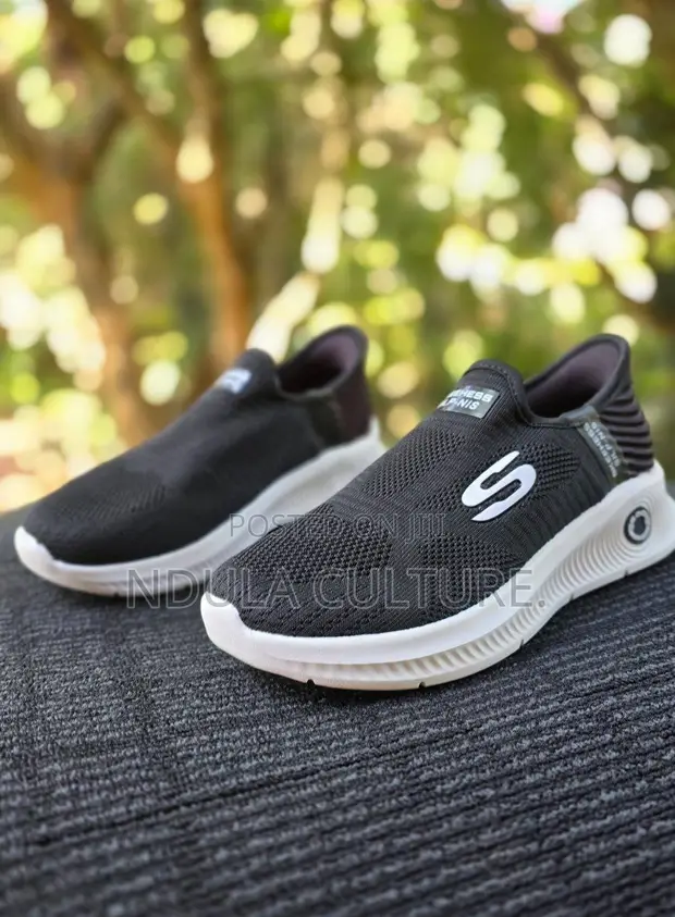 Skechers Men's Hands Free Slip-Ins Go Walk Anywhere - 1