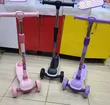 Scooter ya Watoto yenye Dekki Zinazong'aa za LED - 4
