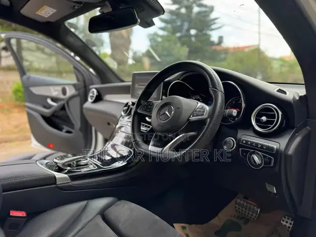 Mercedes-Benz GLC-Class 2019 - 1