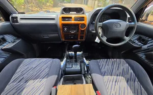 Toyota Land Cruiser Prado 2000 Bluu