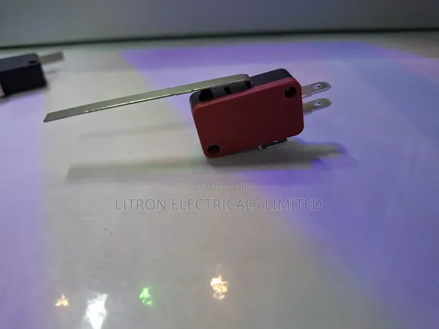 Micro Limit Switch 16A Long - 1