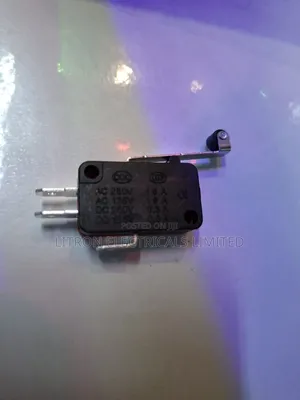 Micro Switch ya Roller Ndogo - 16A