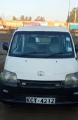 Toyota TownAce 2011 Nyeupe - 3