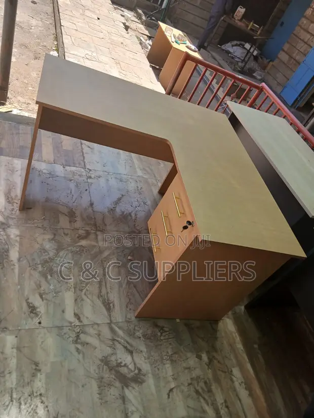 Brown Curved Secretary Desk - 1200mm - 1