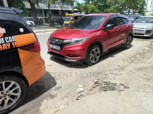 Honda Vezel 2017 Hybrid RS Nyekundu