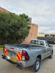 Toyota Hilux Highrider 2.4D Mwaka 2021 Manual - 1