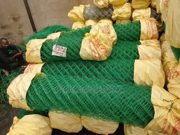 Green PVC Coated Chain Link Fence Mesh Roll - 1