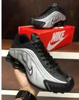 Nike Shox R4 Sneakers - 4