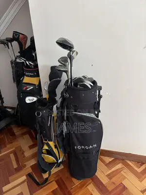 Taylormade Golf Bag na Vilabu