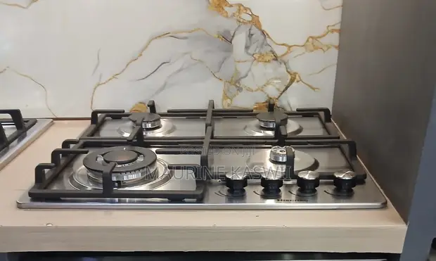 Hisense 60cm Built-In Hob Cooker - Stainless Steel - 1
