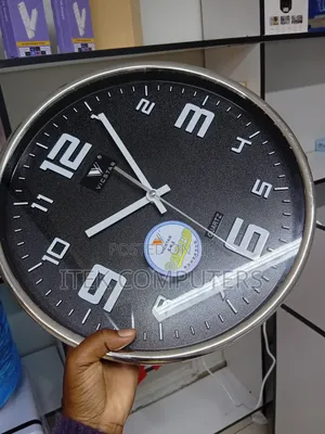 WiFi Hidden Clock Camera kwa Usalama wa Nyumbani Ndani