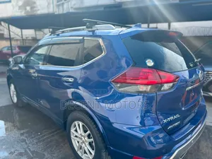 Nissan X-Trail 2.0 Petrol FWD 2019 Blue