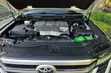 Toyota Land Cruiser 4.6 V8 ZX 2015 Nyeupe - 3