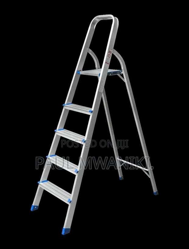 Heavy Duty Aluminum Folding Step Ladder – 5 Steps - 1
