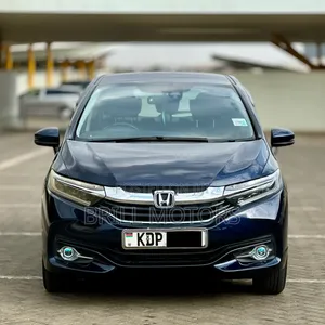 Honda Fit Shuttle 2018 Hybrid