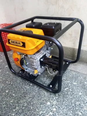 Dera Gasoline Concrete Vibrator
