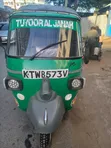 Piaggio Scooter 2020 Kijani - 1
