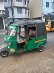 Piaggio Scooter 2020 Kijani - 2