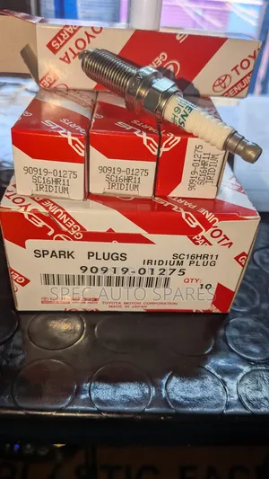 Plugi Mpya ya Kuwashia ya Toyota Corolla/Prius/Yaris/Vitz SC16HR11