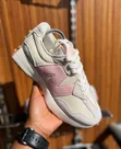 New Balance 327 “Pink” Sneakers - 1