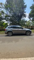 BMW X5 xDrive30i AWD 2010 Grey - 5