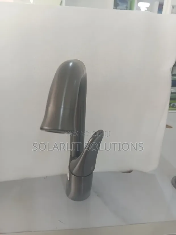 Modern Single-Handle Pull-Down Kitchen Faucet - Matte Gunmetal/Brushed Nickel - 1