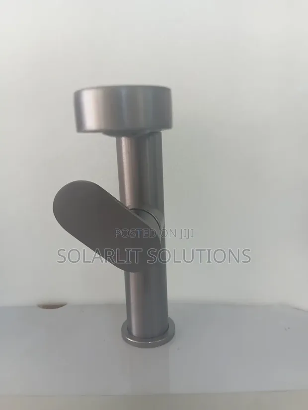 Kisasa Kisima cha Beseni cha Mkono Mmoja - Brushed Nickel - 1