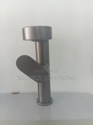 Kisasa Kisima cha Beseni cha Mkono Mmoja - Brushed Nickel