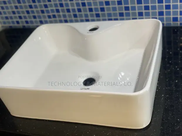 Luxury Ceramic Bathroom Basin Top - 480x380x140mm - 1