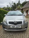 Toyota Vitz 2007 Silver - 1