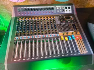 Behringer VX-120 Powered Mixer