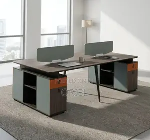 Ofisi ya 4-Seater Spacious Office Desk Workstation