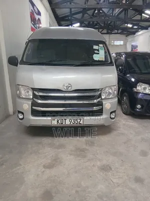 Toyota HiAce 2017 Automatic Diesel