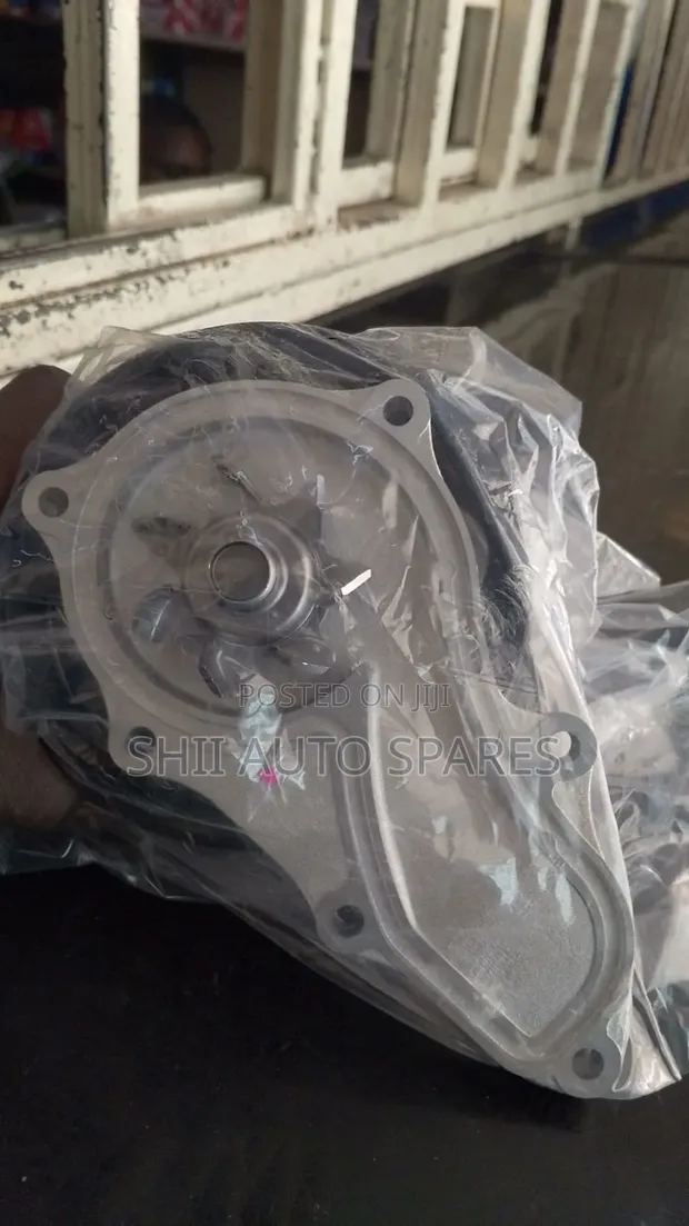 Honda Stepwgn Water Pump - 1