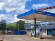 Mali ya Biashara na Kituo cha Petroli, Baa na Mgahawa - 2