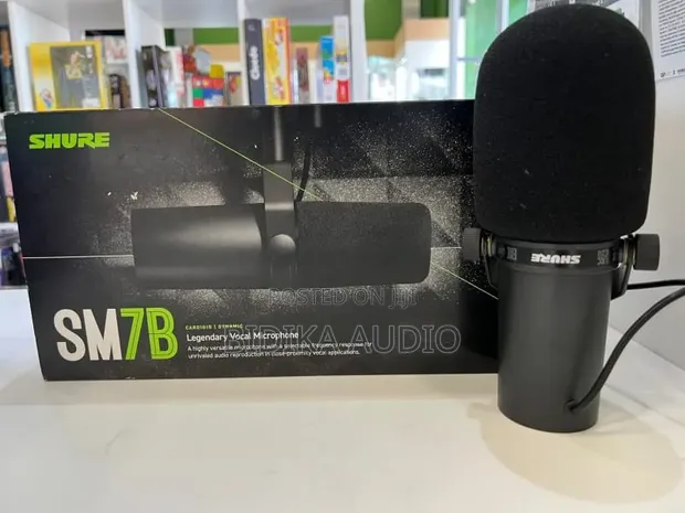 Shure SM7B Dynamic Cardioid Studio Vocal Microphone - 1