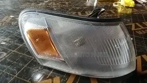 Toyota Corolla AE100/102 Corner Light