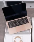 Apple MacBook Air 2020 13" Intel Core i5 8GB RAM 512GB SSD Dhahabu - 3