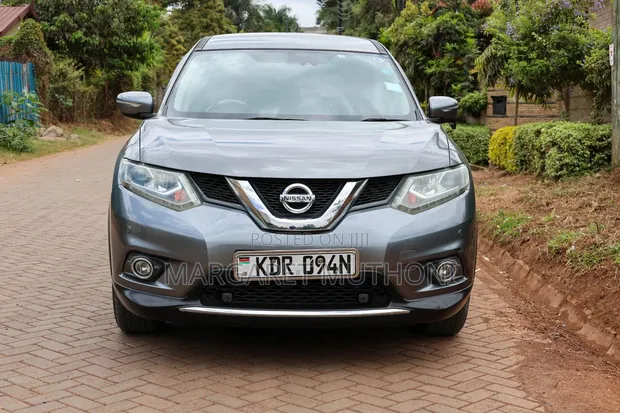 Nissan X-Trail 2017 Gray - 1