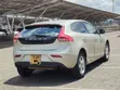 Volvo V40 2016 Gold - 3