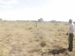 Viwanja vya Eka 1 & 1.5 Barabara ya Lami, Koma hadi Kenol Road