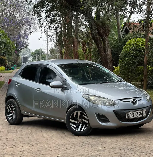 Mazda Demio 2013 Kijivu - 1