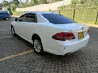 Toyota Crown 2009 Ivory - 4