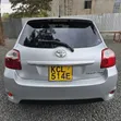 Toyota Auris 2010 Nyeusi - 5