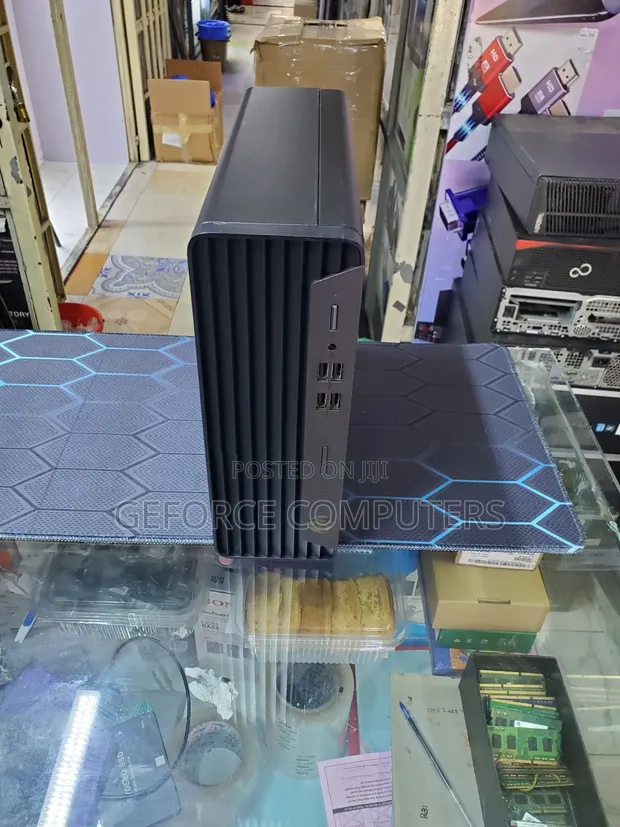 Kompyuta ya HP ProDesk 400 G7 Desktop - Core i7, 16GB RAM, 512GB SSD - 1