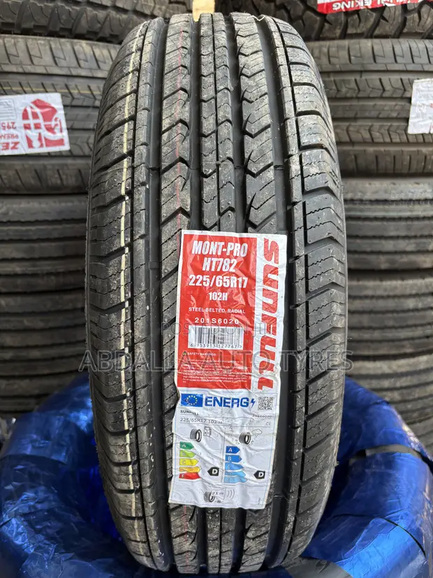 Tairi ya Sunfull 225/65R17 102H - 1