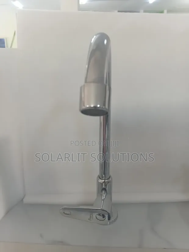 High-Arc Single-Handle Chrome Kitchen Faucet - 1