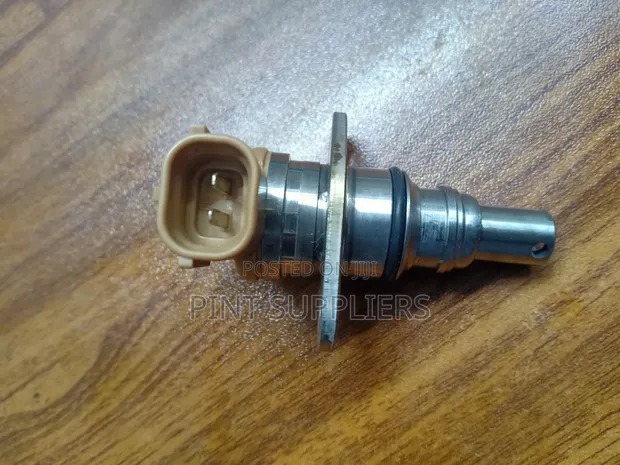Toyota Land Cruiser 100 Series Suction Control Valve - 1